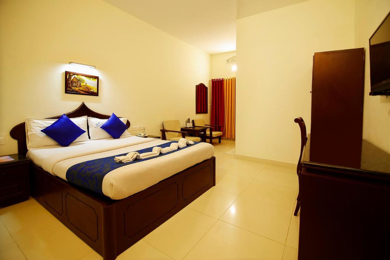 Del-679 Hotel Munnar Eksteriør billede