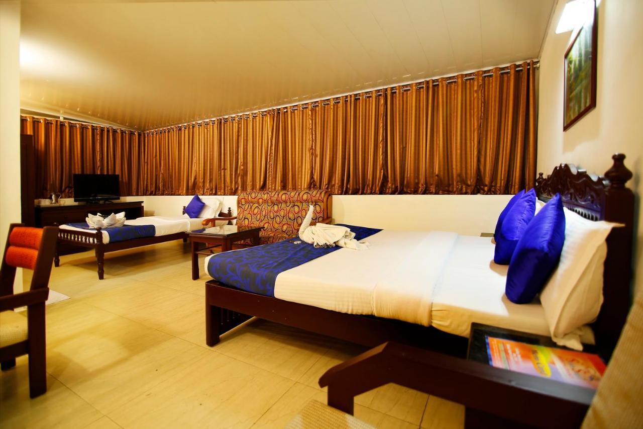 Del-679 Hotel Munnar Eksteriør billede