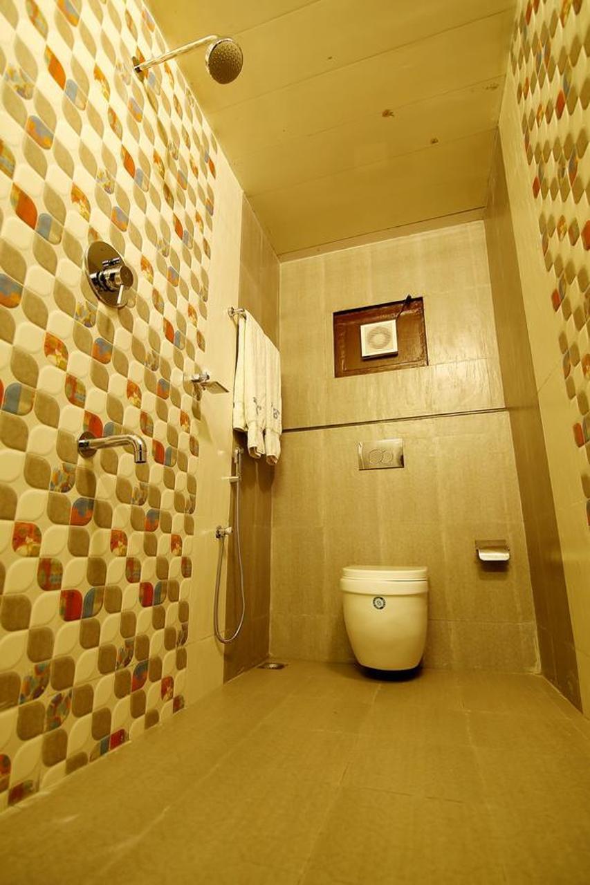 Del-679 Hotel Munnar Eksteriør billede