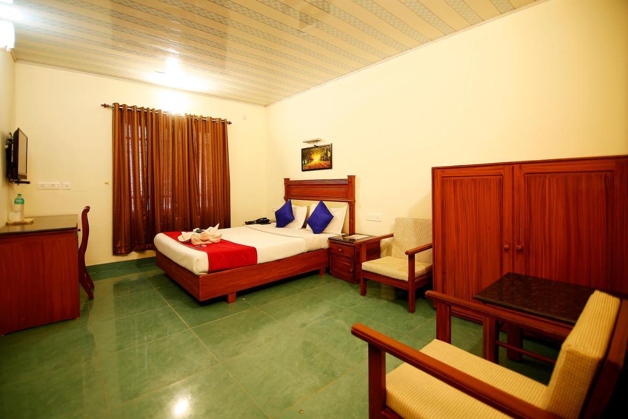 Del-679 Hotel Munnar Eksteriør billede