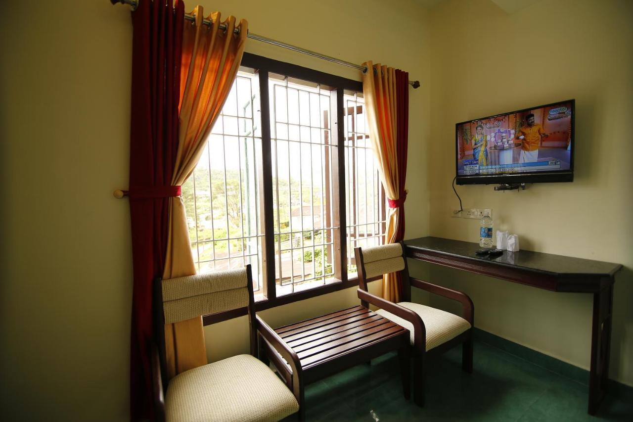 Del-679 Hotel Munnar Eksteriør billede