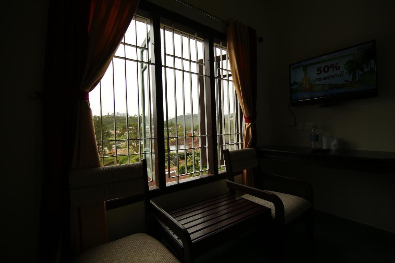 Del-679 Hotel Munnar Eksteriør billede